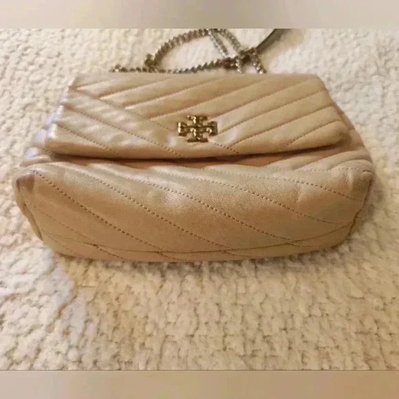 Tory Burch Kira Bag - Picture 4 of 16